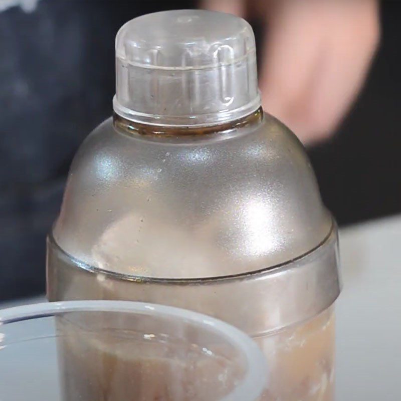 Step 3 Make Okinawa milk tea Okinawa milk tea with butterfly pea flower
