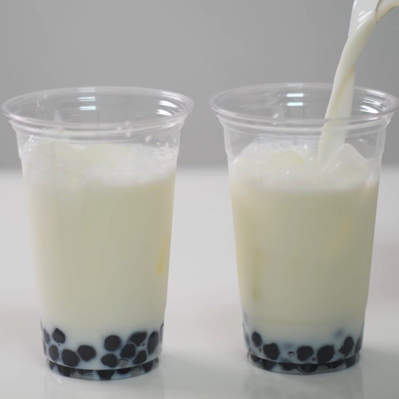 Step 3 Chocolate milk tea preparation Chocolate milk tea with tapioca pearls