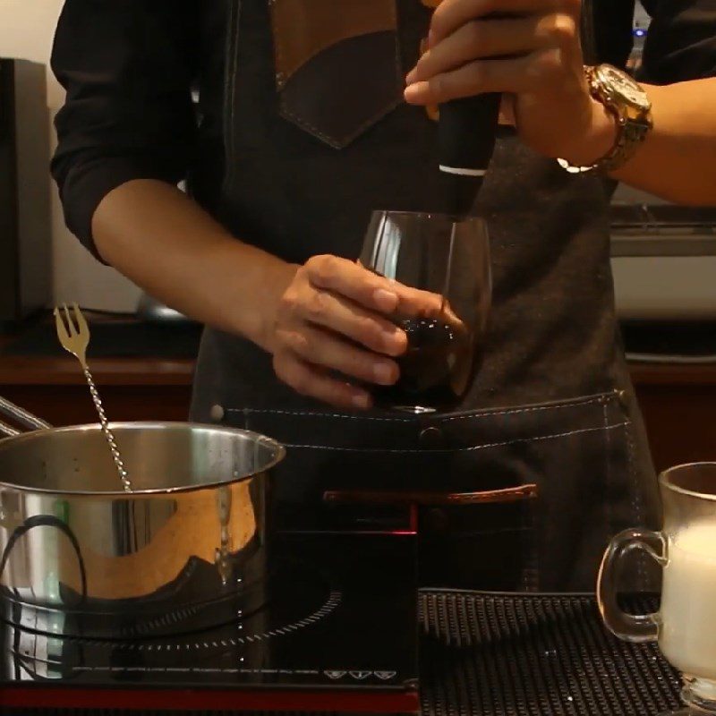 Step 2 Brew and froth the coffee for Hot Silver Coffee