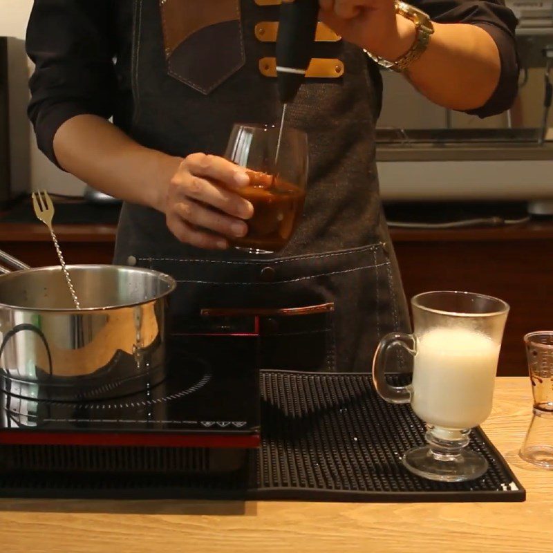 Step 2 Prepare and froth coffee Hot milk coffee