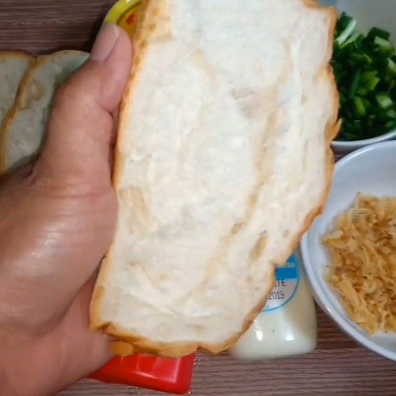 Step 1 Spread butter on bread Toasted Butter Bread with Scallion Oil