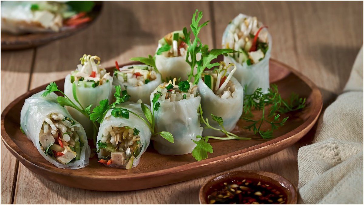 Fried Shrimp Spring Rolls