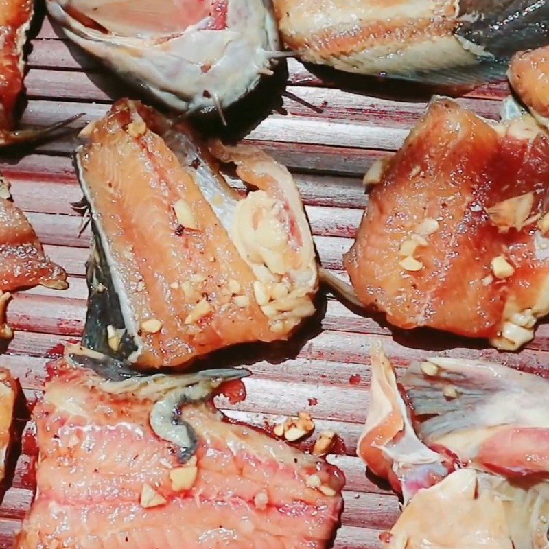 Step 4 Drying Dried catfish marinated in soy sauce