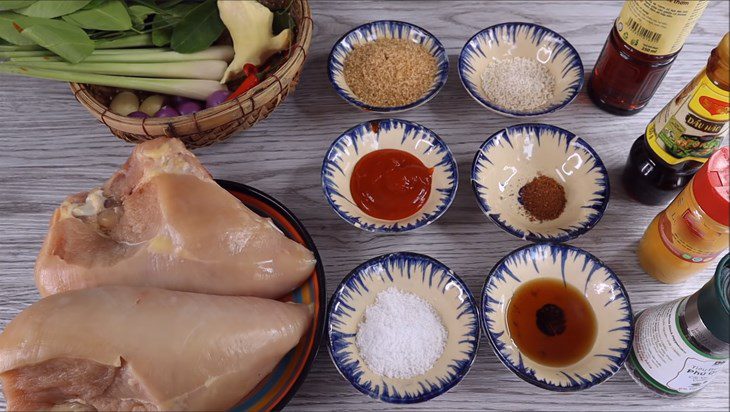 Ingredients for microwave dried chicken dish