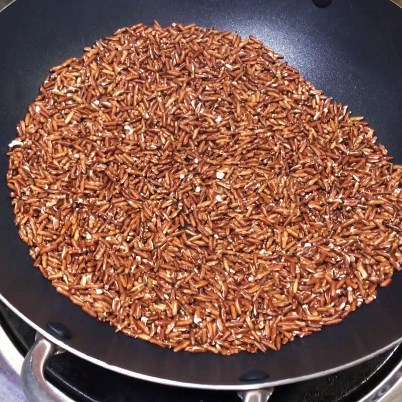 Step 1 Roast Brown Rice for Brown Rice Milk with Lotus Seeds