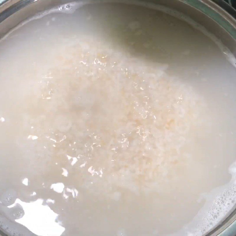 Step 2 Roast rice and cook porridge Frog Porridge