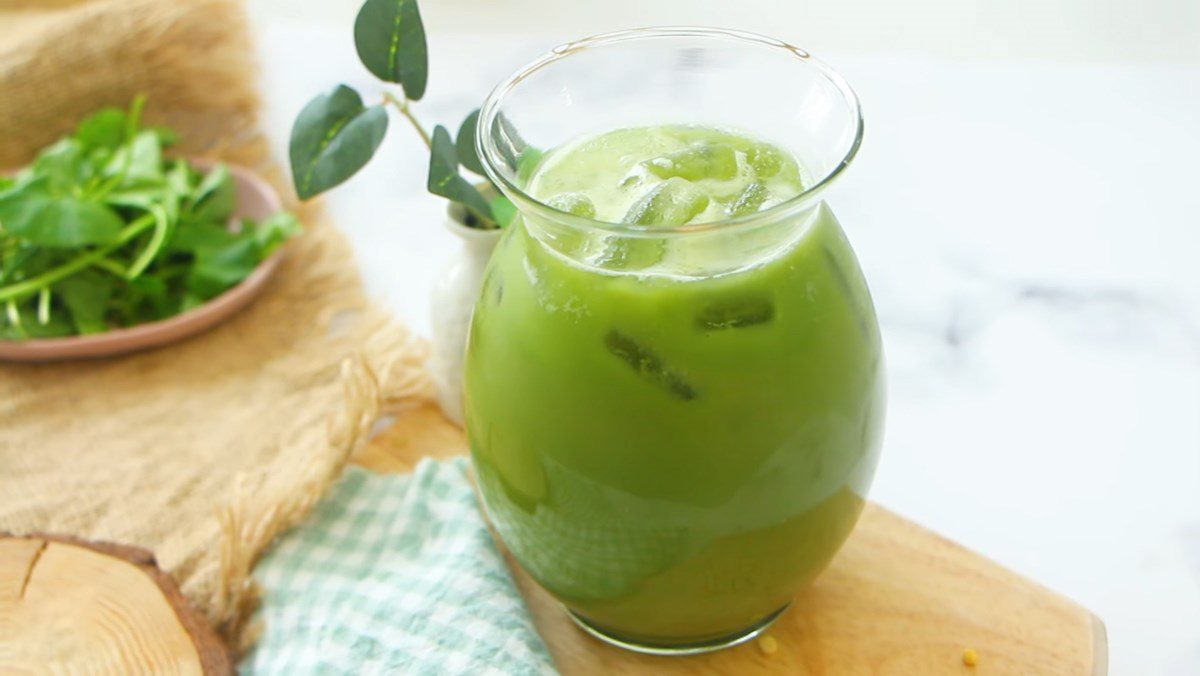 3 ways to make refreshing and delicious pennywort smoothies at home 2 Mung Bean Pennywort Smoothie