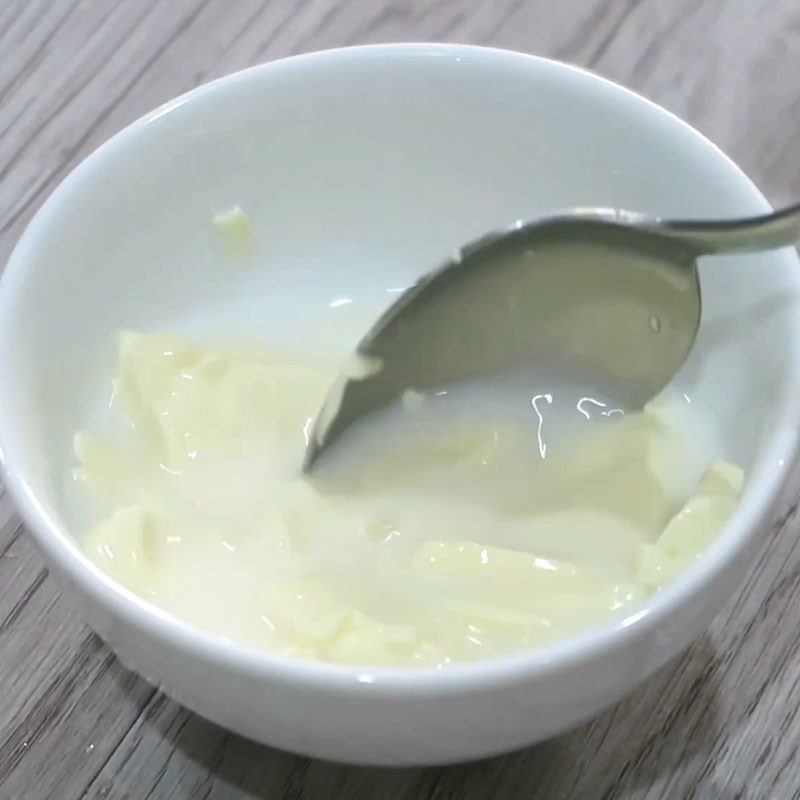 Step 2 Sift the cheese Upside Down Yogurt