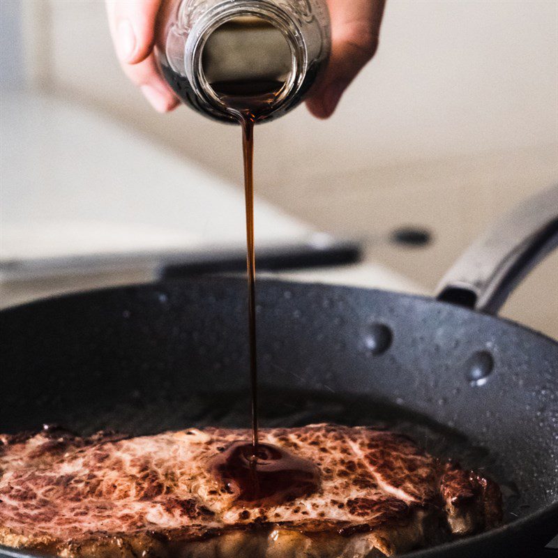 Step 4 Drizzle teriyaki sauce Teriyaki steak