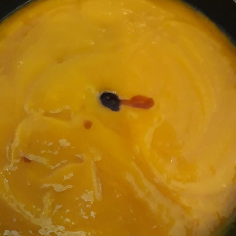 Step 2 Sauté mango for Nha Trang mango rice paper