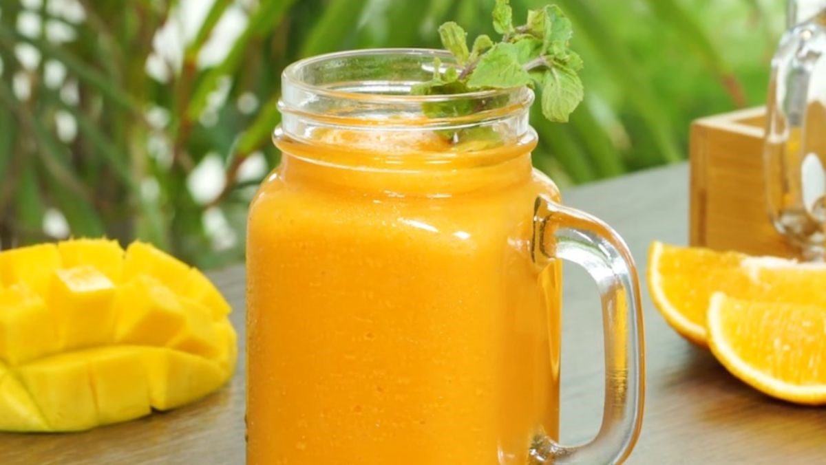4 Simple Ways to Make Delicious Carrot Orange Smoothies for Healthy Eyes and Beautiful Skin 32 Orange Carrot Mango Smoothie