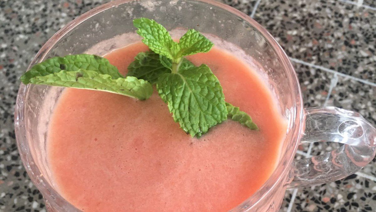 7 ways to make delicious, simple, nutritious carrot smoothies for the whole family 66 Carrot Watermelon Smoothie