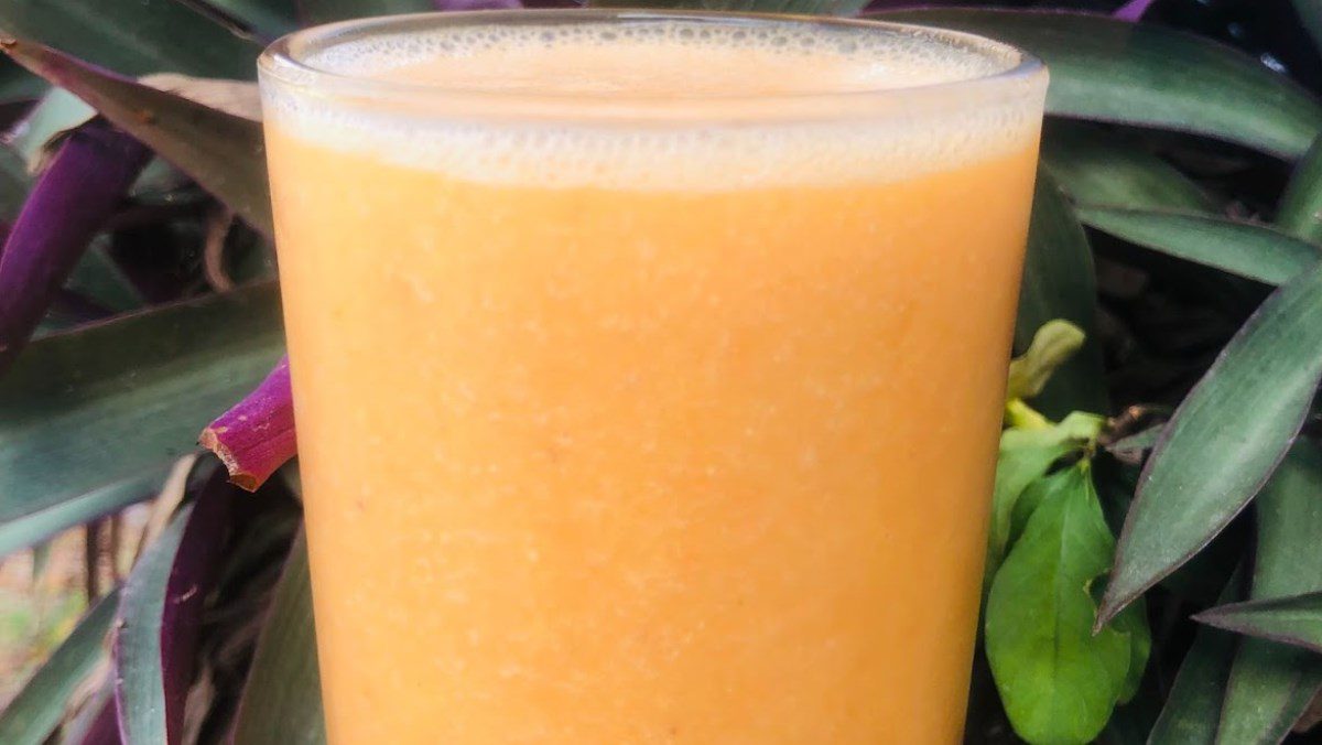7 ways to make delicious, simple, nutritious carrot smoothies for the whole family 12 Tangerine Banana Ginger Carrot Smoothie