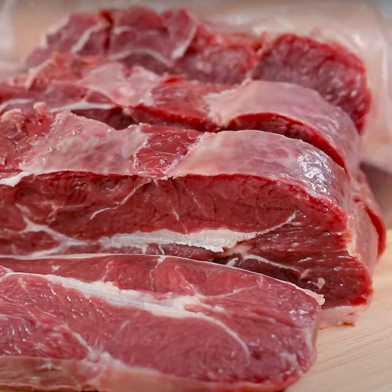 Step 1 Prepare the beef for Braised Beef with Pepper