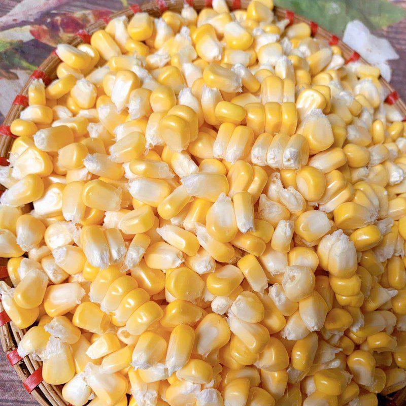 Step 1 Prepare the corn Butter Fried Corn (Recipe shared by a user)