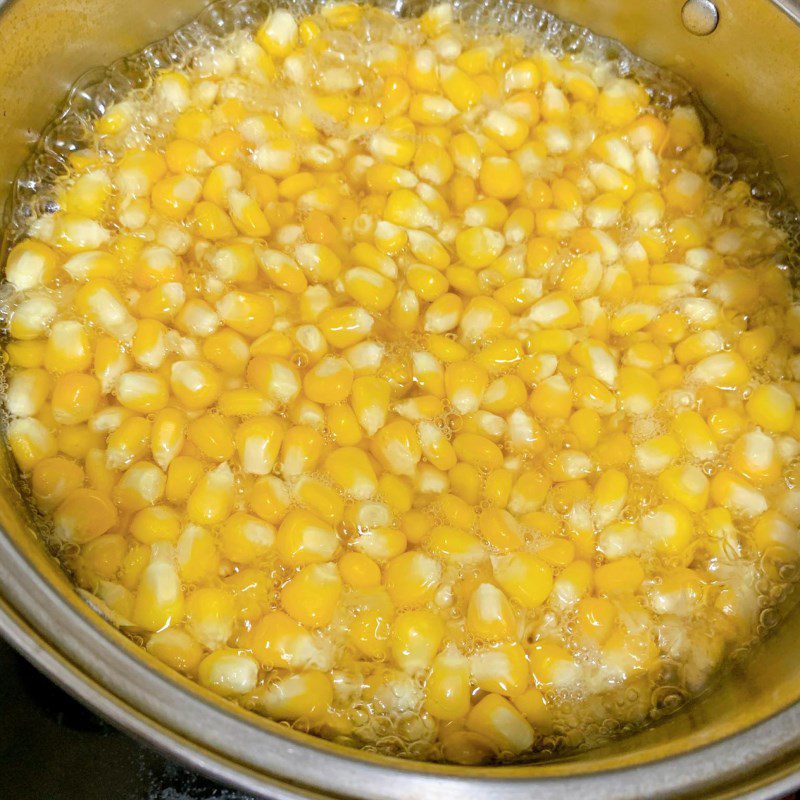 Step 1 Prepare the corn Butter Fried Corn (Recipe shared by a user)