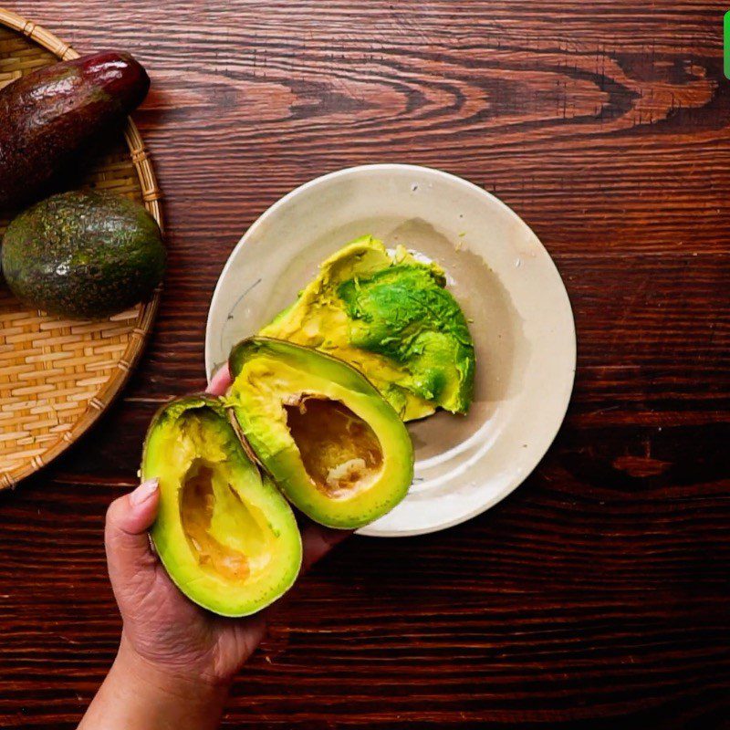 Step 1 Prepare the Avocados for Avocado Ice Cream