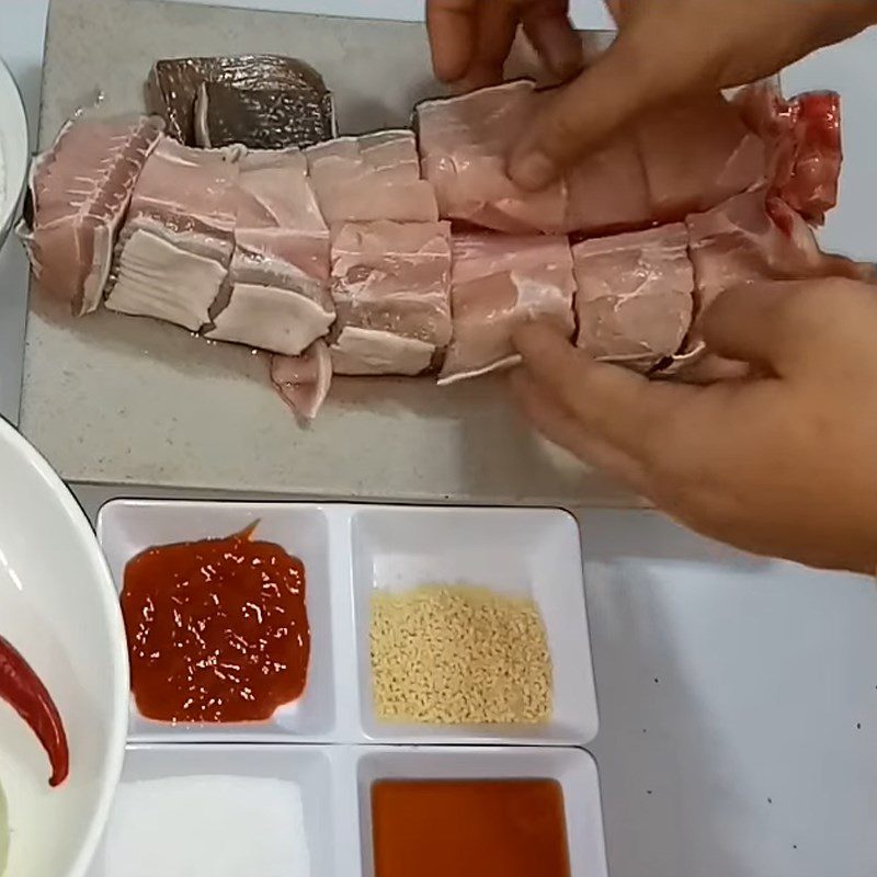 Step 1 Prepare the Stingray Fried Stingray with Fish Sauce