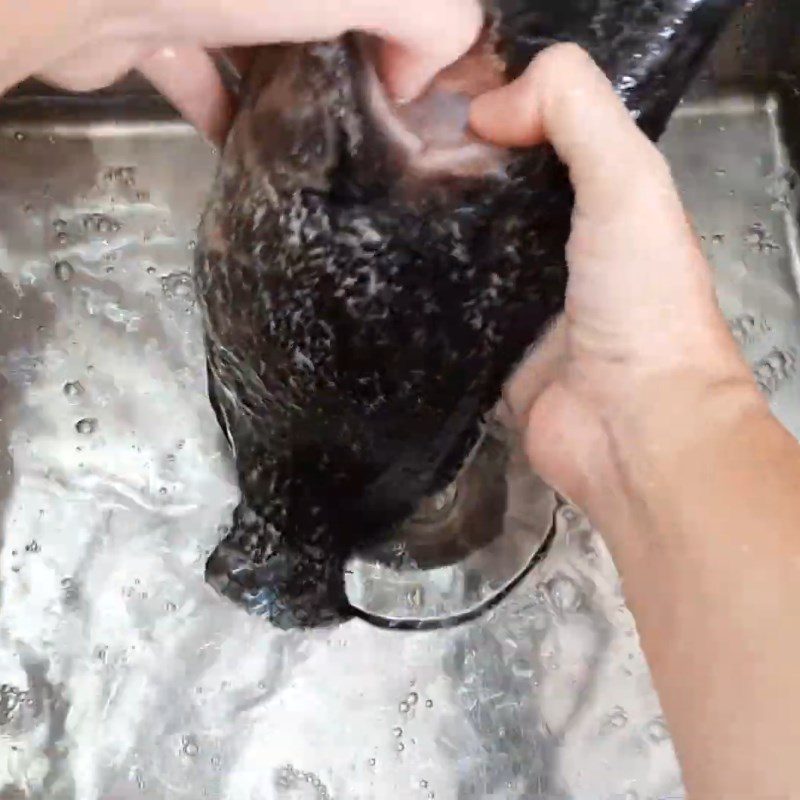 Step 1 Prepare the Grouper Clay Pot Grouper