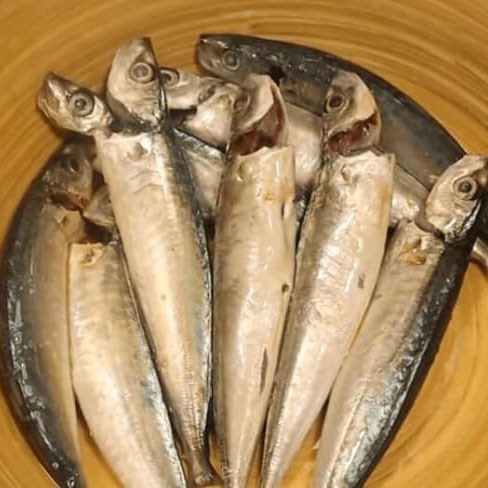 Step 1 Preparing mackerel without fishy smell Mackerel stew with pepper
