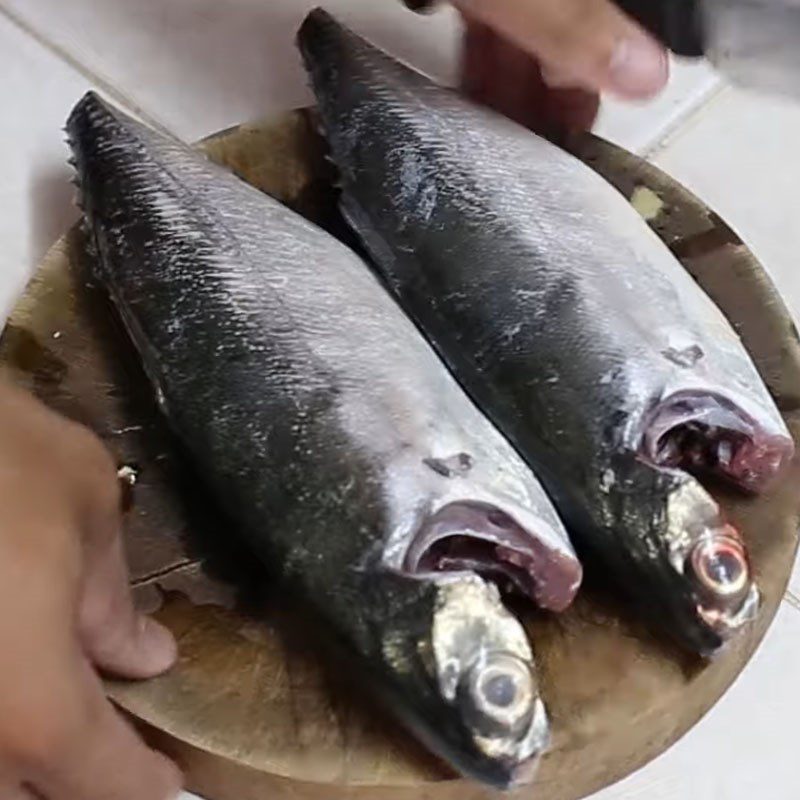 Step 1 Prepare the Snakehead Fish Grilled Snakehead Fish in Foil