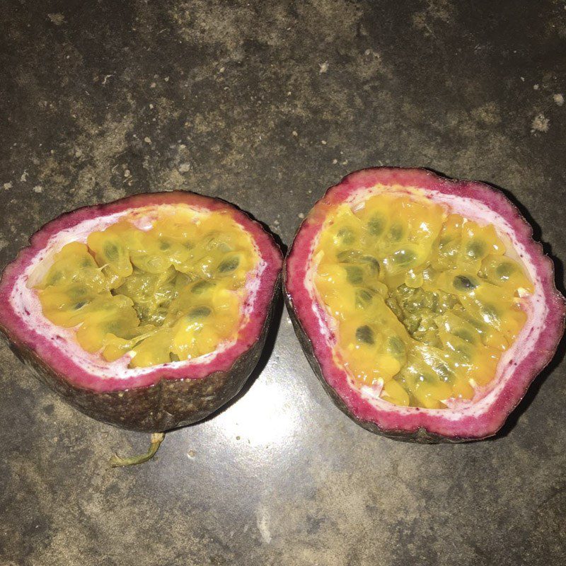 Step 1 Prepare the ingredients for Mango Passion Fruit Smoothie