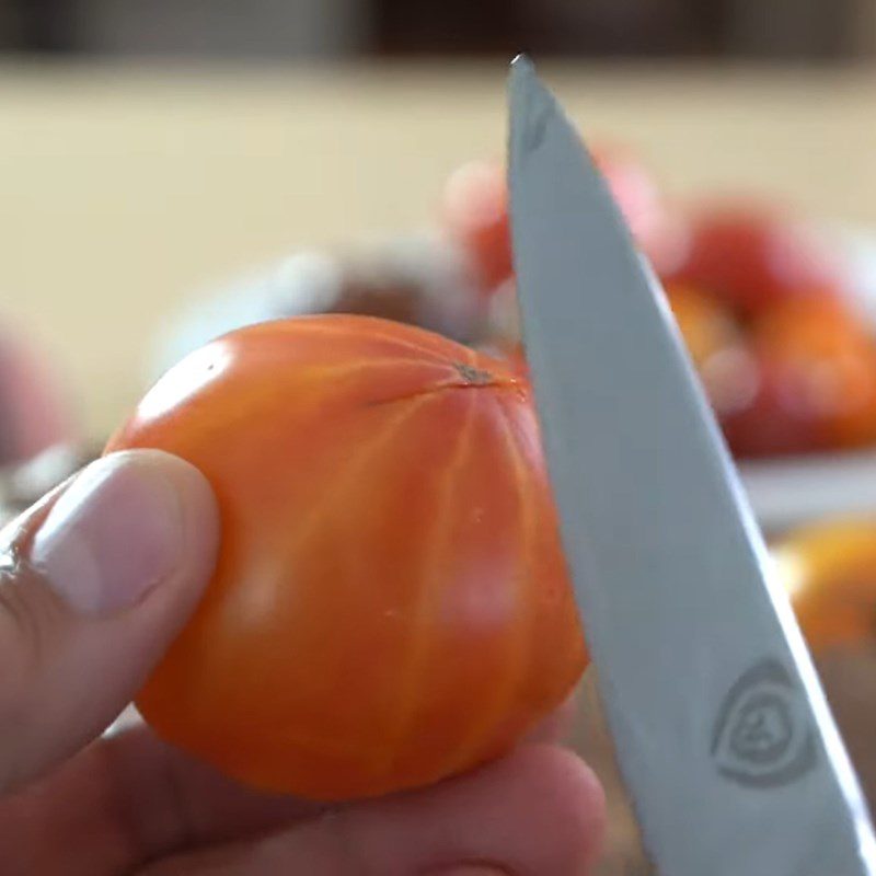 Step 5 Prepare the ingredients for spicy peach salad