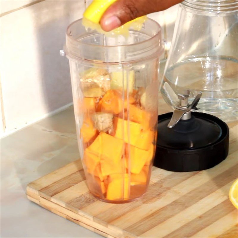 Step 1 Prepare the ingredients for Pumpkin Juice with Lemon and Ginger