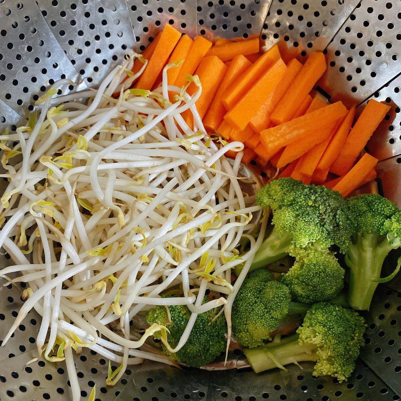 Step 1 Prepare the ingredients for Stir-fried Noodles with Minced Meat