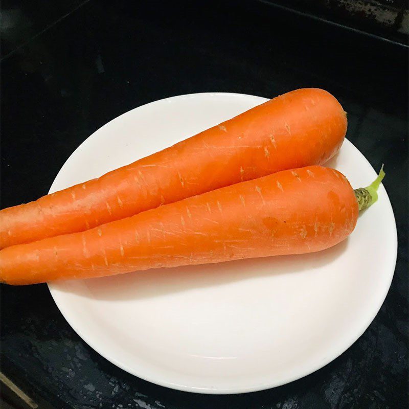 Step 1 Prepare the ingredients Pineapple carrot juice