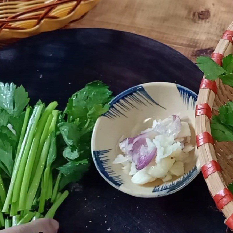 Step 2 Prepare the Other Ingredients for Stir-Fried Chayote with Pork Belly