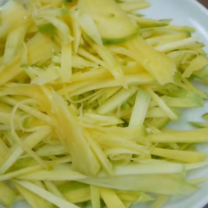 Step 2 Prepare the other ingredients Beef salad with Vietnamese balm