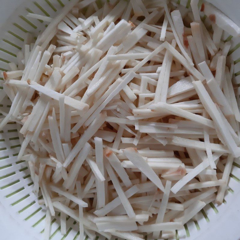 Step 2 Prepare other ingredients Coconut heart salad with pig ears
