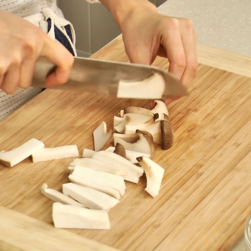 Step 2 Prepare other ingredients for Korean bulgogi beef soup