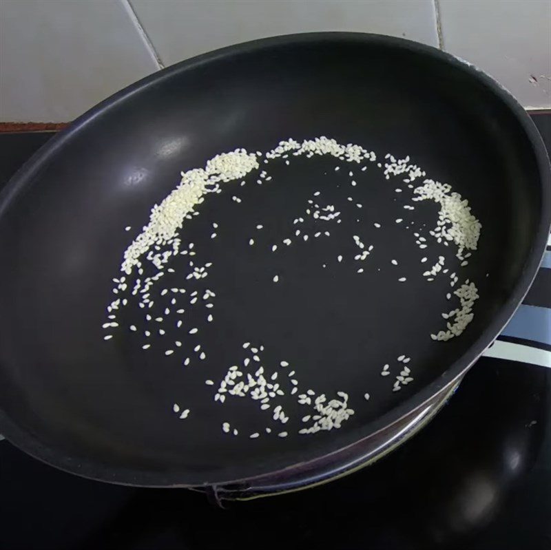 Step 2 Sauté the ingredients Cheese meatball noodle salad