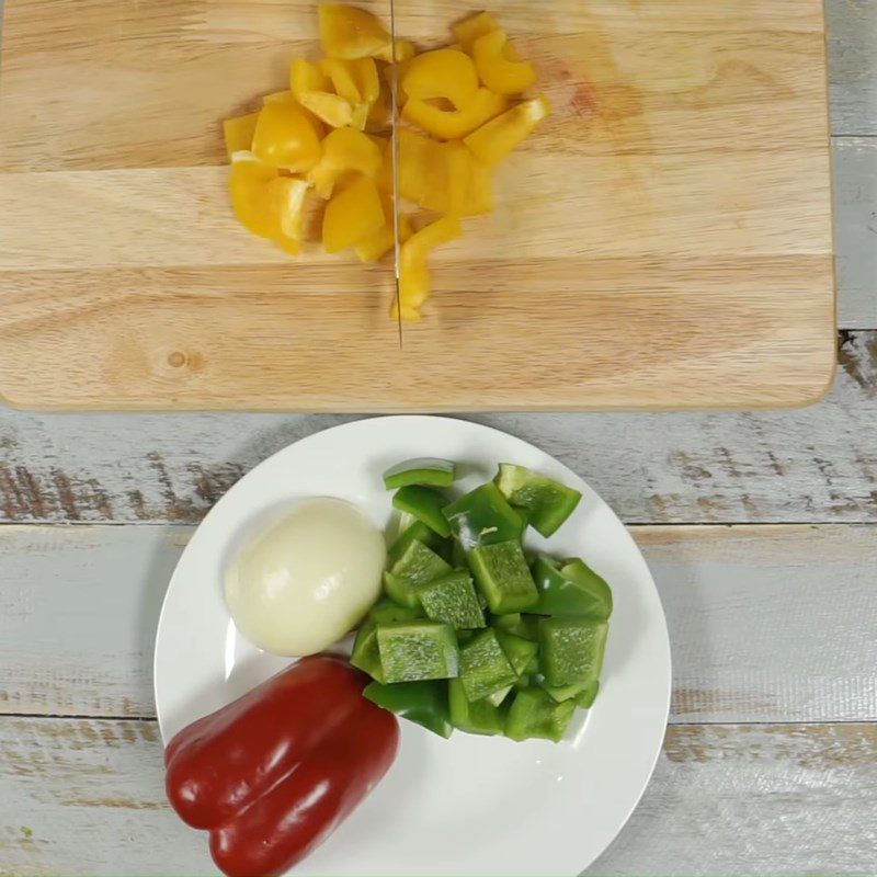 Step 2 Prepare other ingredients Sweet and Sour Stir-fried Oysters