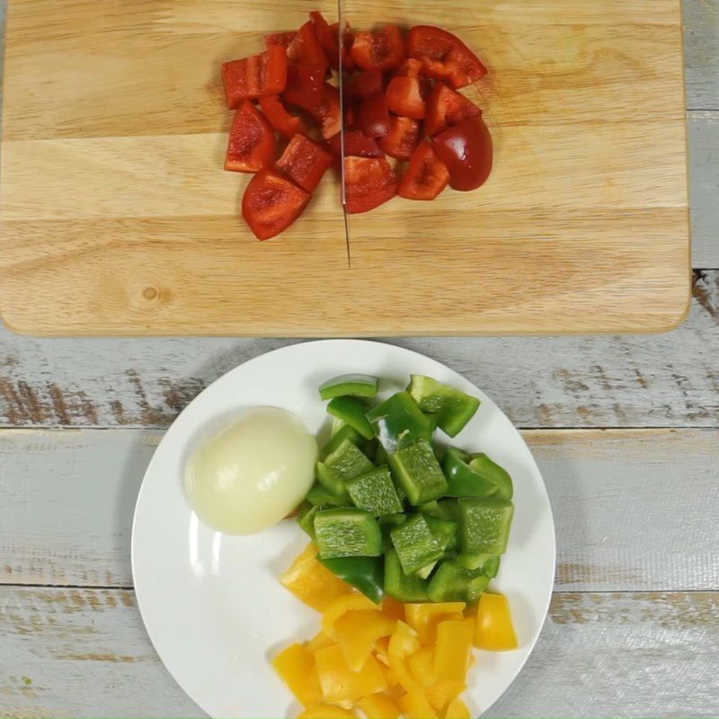 Step 2 Prepare the other ingredients Sweet and sour stir-fried oysters