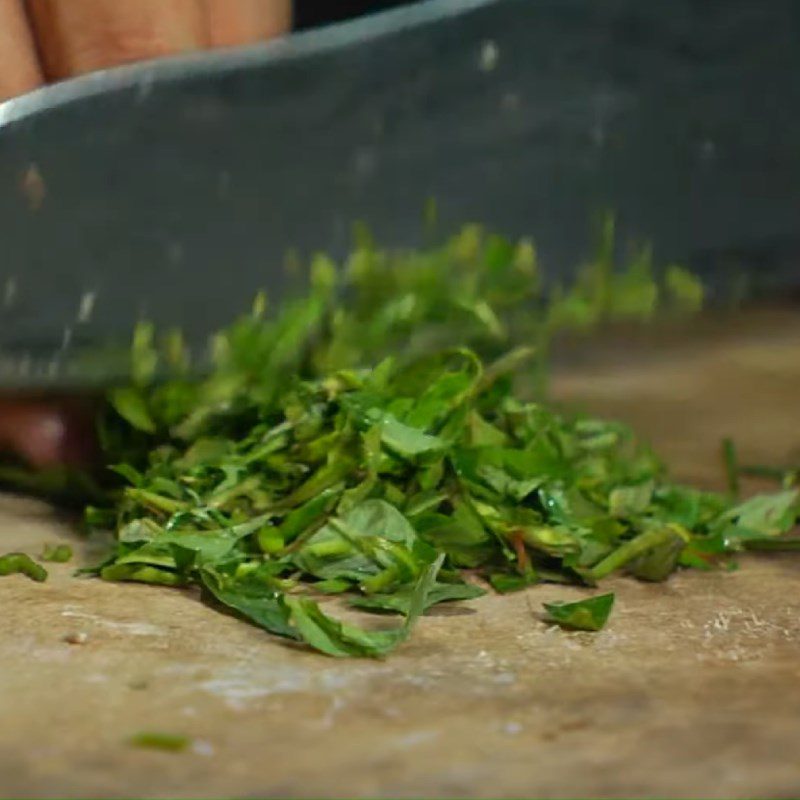 Step 2 Prepare other ingredients Grilled snail with bamboo tube