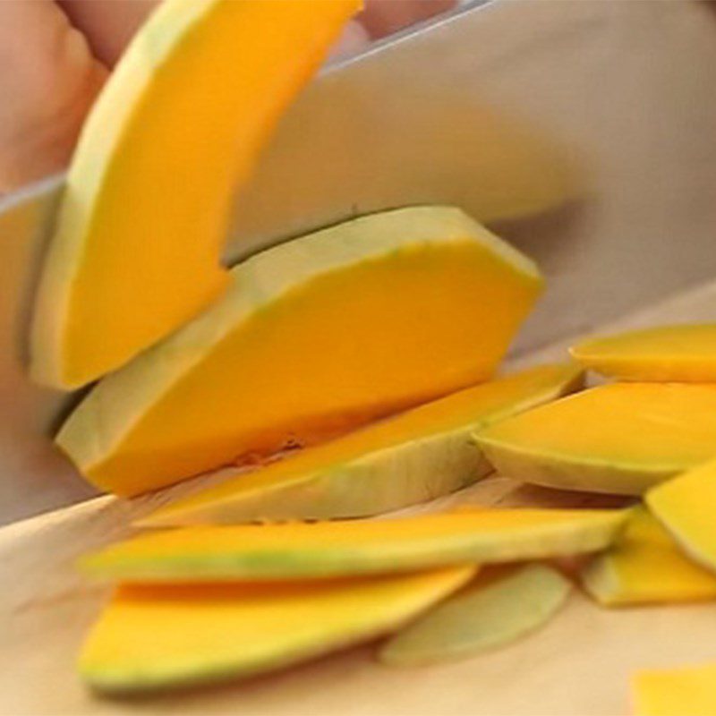 Step 2 Prepare other ingredients Pumpkin shrimp soup