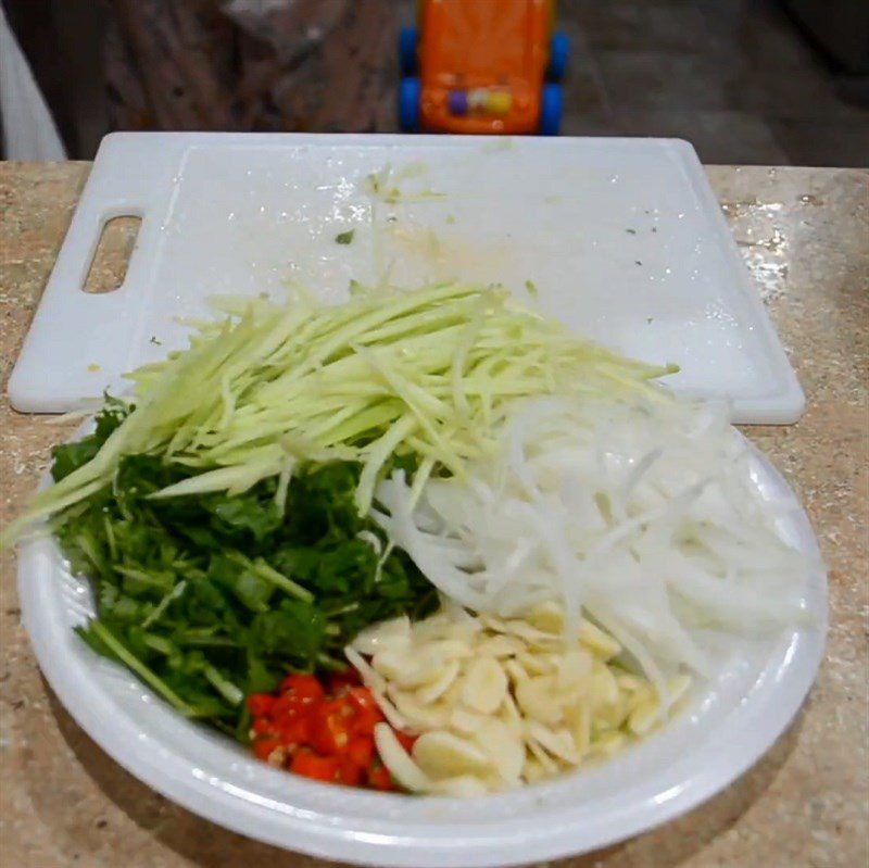 Step 2 Prepare the other ingredients Fresh anchovy salad