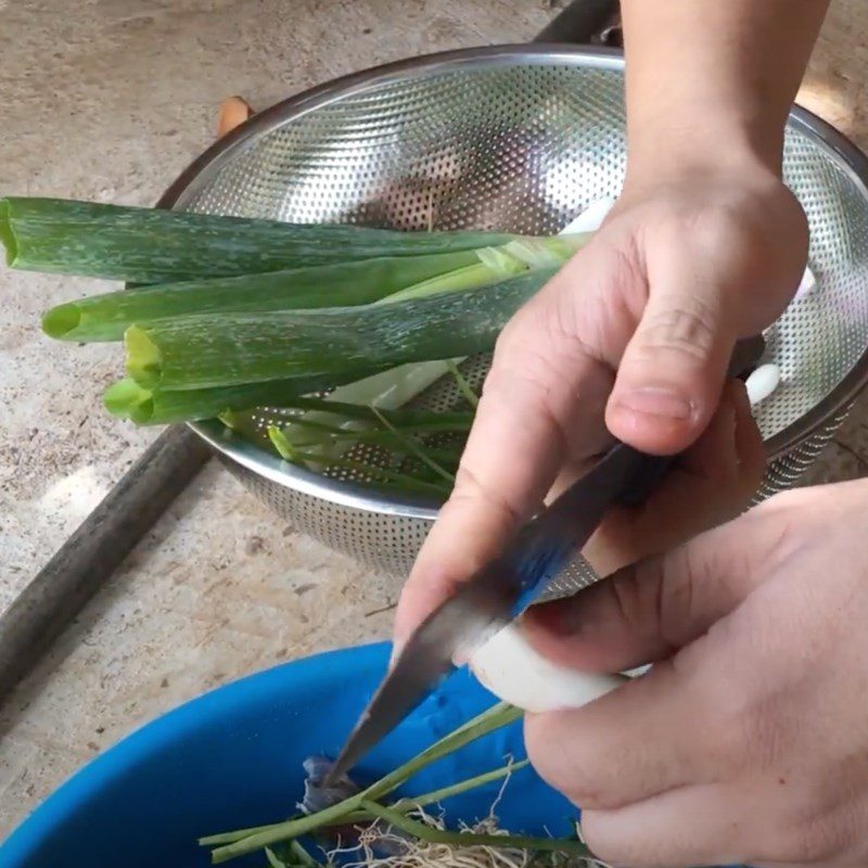Step 2 Prepare other ingredients Sour bamboo shoot fish hotpot