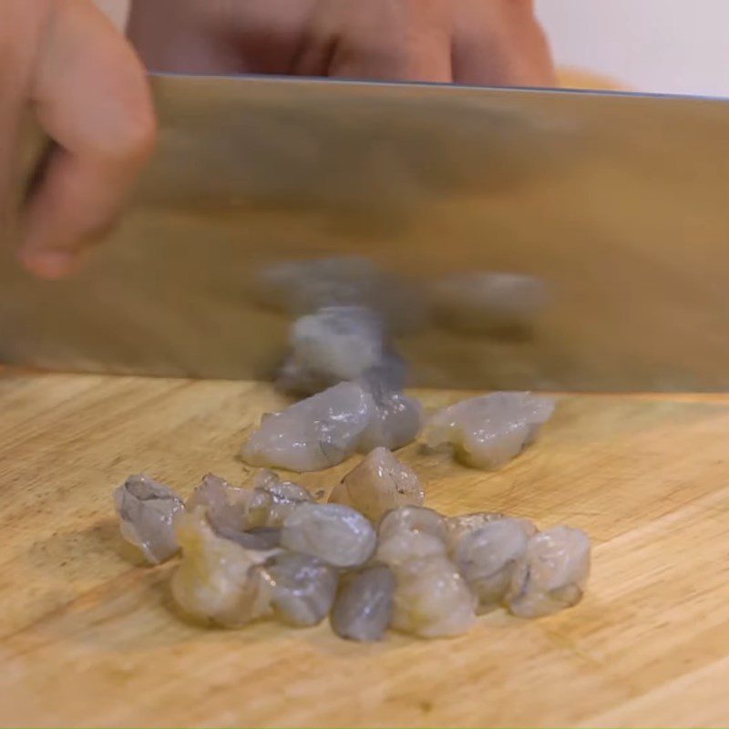 Step 1 Prepare the ingredients and cook the rice for Lotus Leaf Steamed Rice
