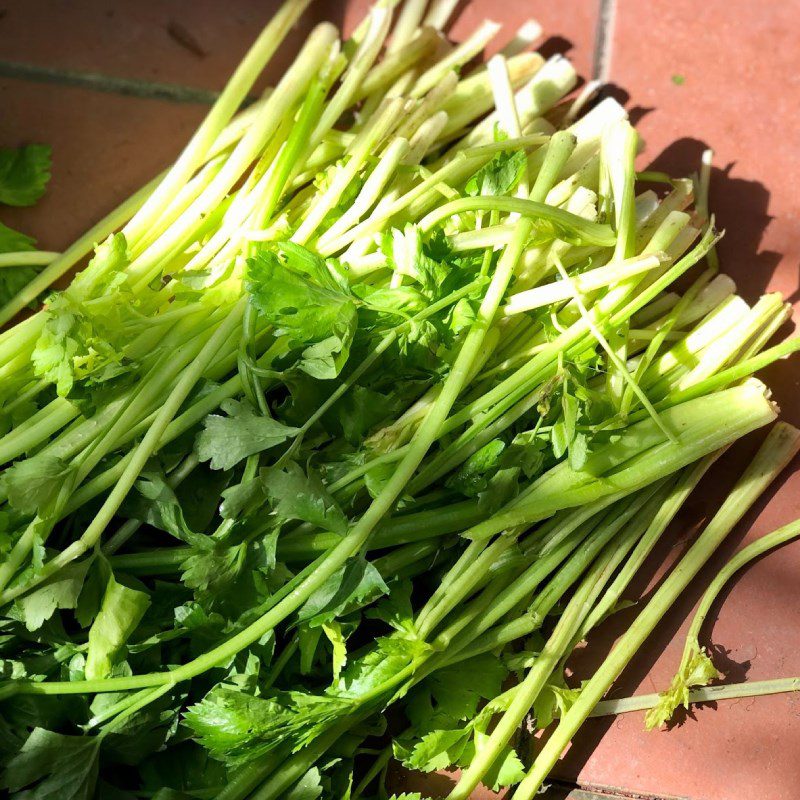 Step 1 Prepare the celery for Celery and Watermelon Juice