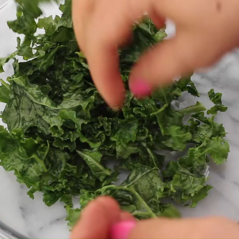 Step 1 Prepping chickpeas and kale Salad with chickpeas and kale