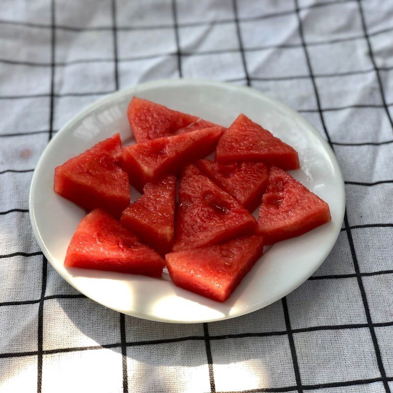 Step 2 Prepare the watermelon Celery and watermelon juice