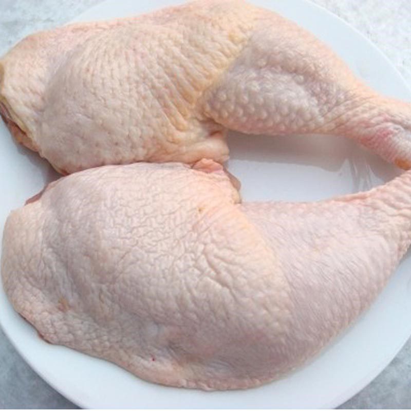 Step 1 Prepare Chicken and Onions for Pan-Fried Chicken with Cream Sauce