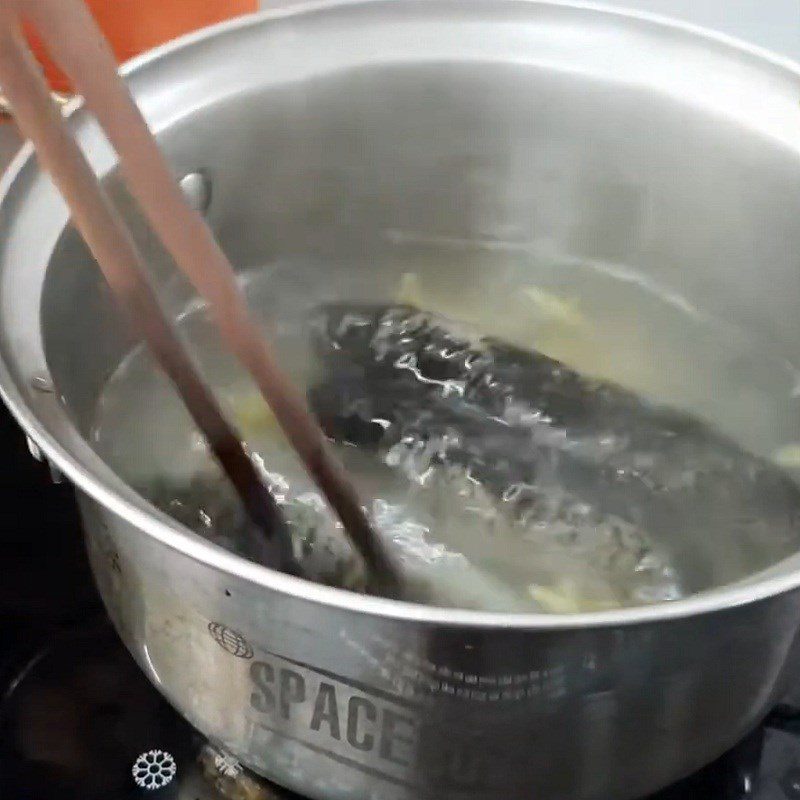 Step 2 Prepare sea cucumber Minced meat sea cucumber porridge