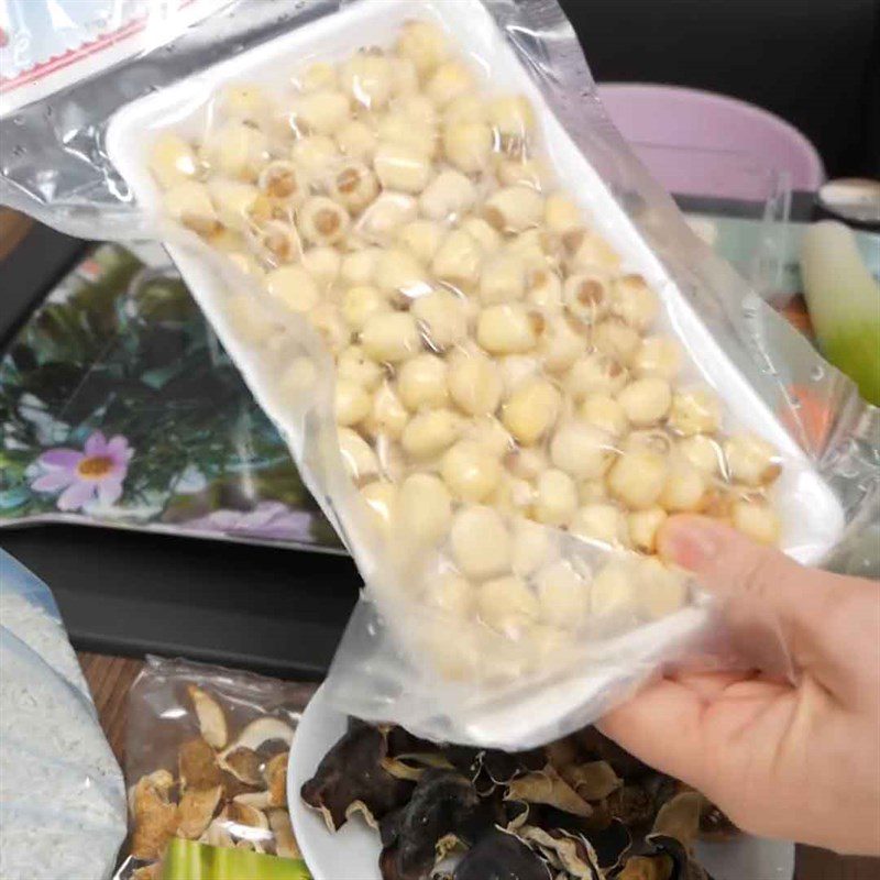 Step 1 Prepare lotus seeds Savory Sticky Rice