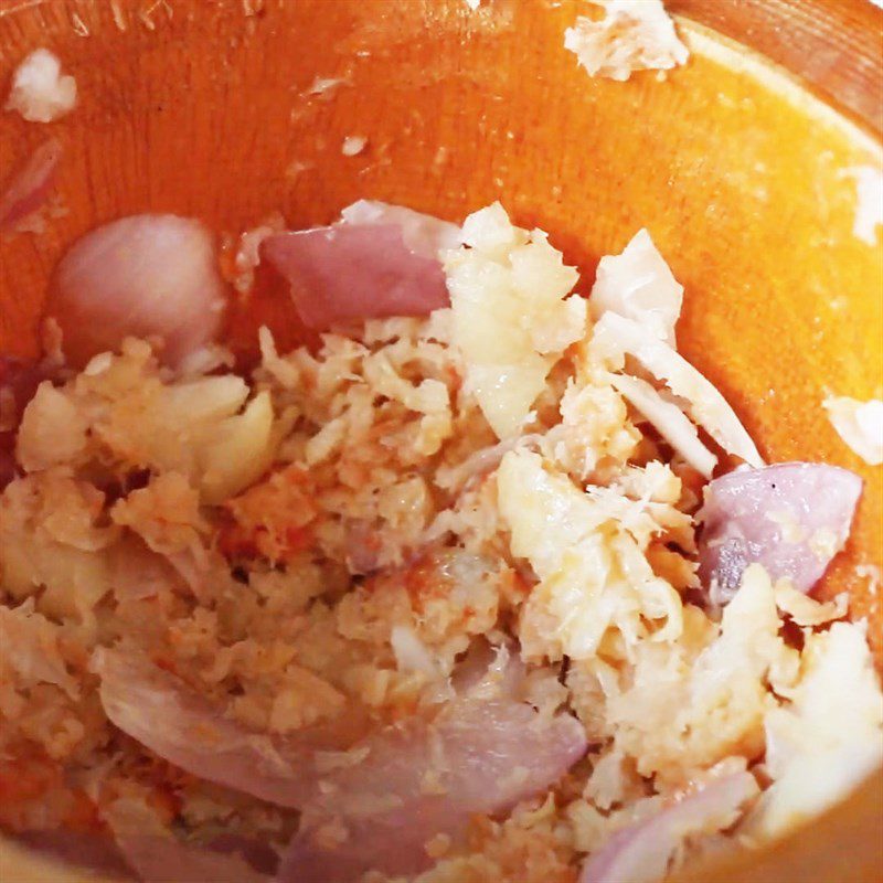 Step 2 Soak and pound the dried shrimp Sweet Potato Soup with Dried Shrimp