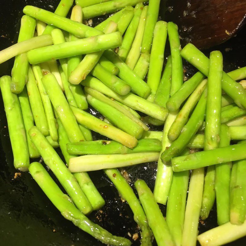 Step 2 Prepare potatoes and asparagus Grilled chicken breast